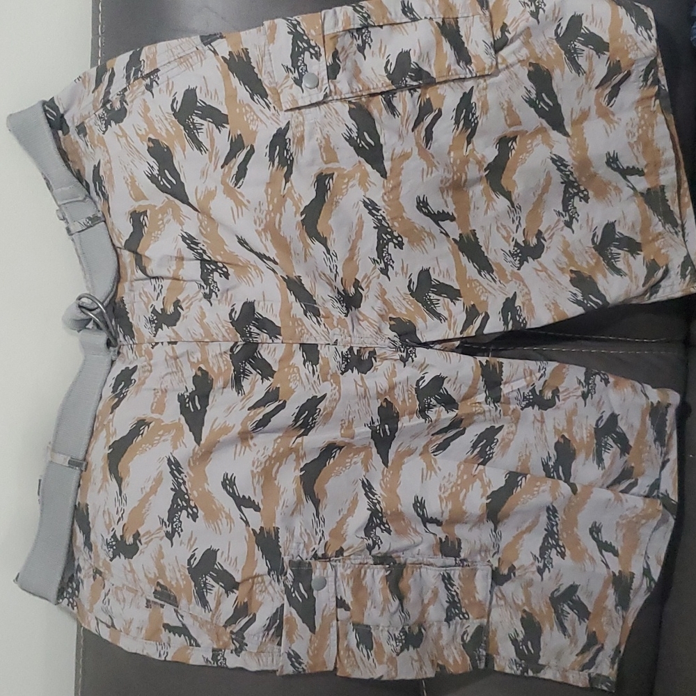 Levi Cargo Shorts
